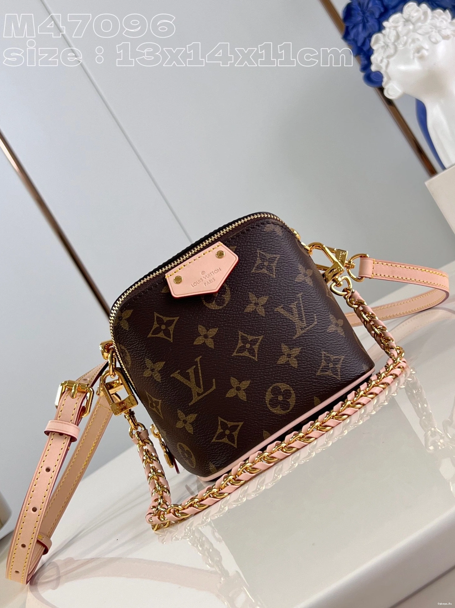 VUITTON LOUIS Just Case-13*14*11.5CM In 0427